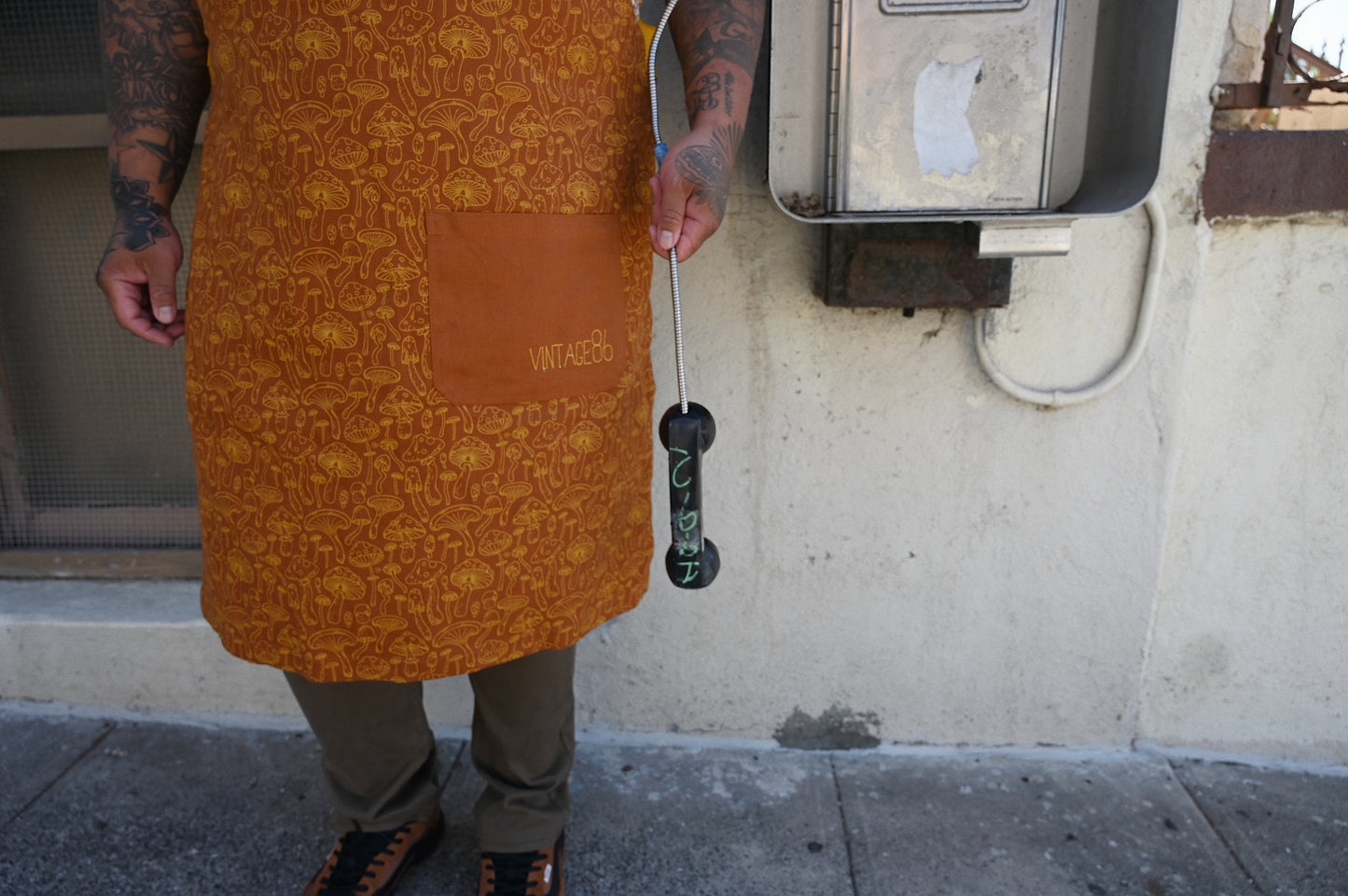 UMAMI MAMI APRON
