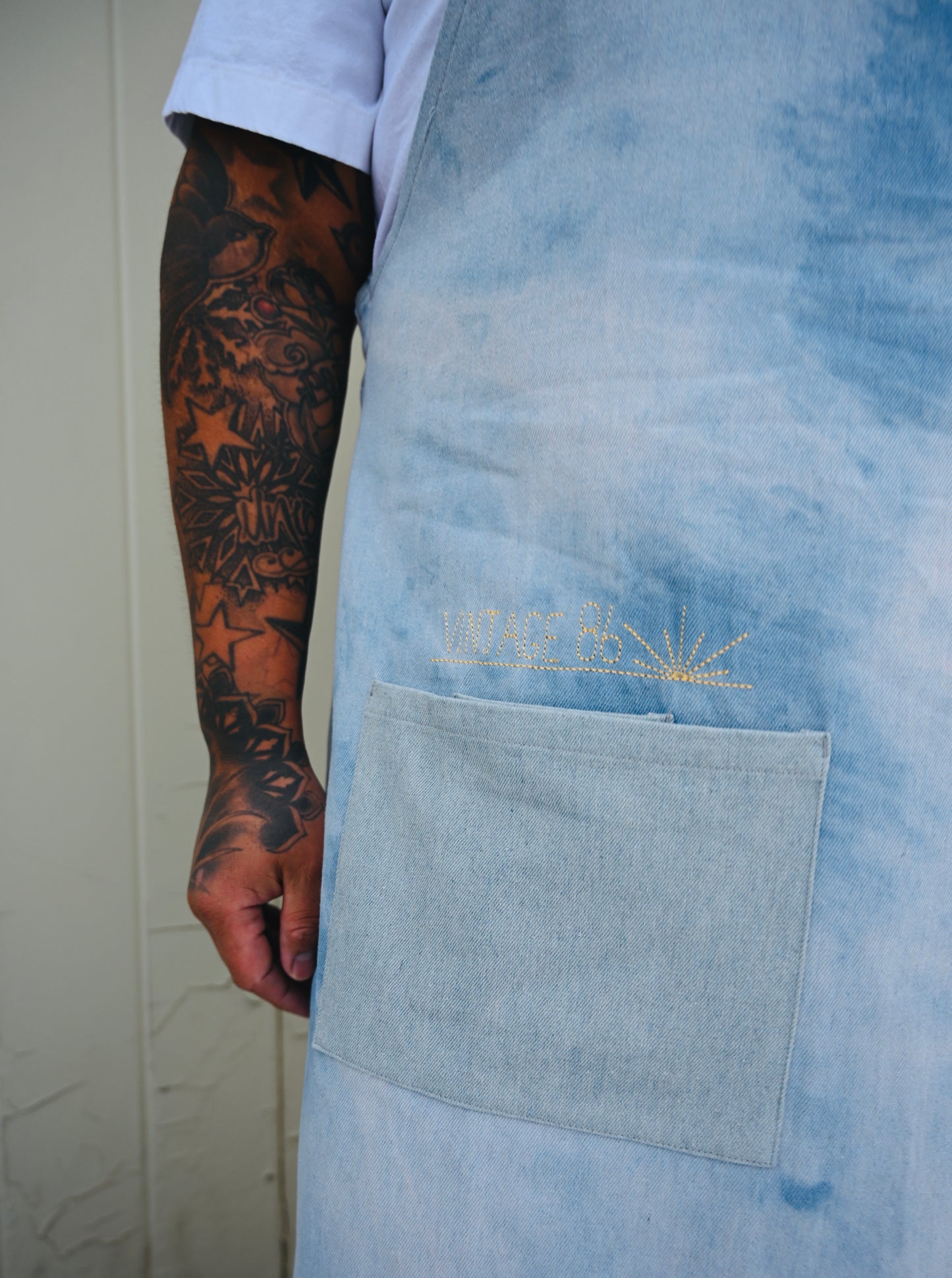 WASHED DENIM APRON